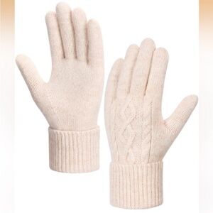 Free gift Cream Knit Fleece lined Touch screen Gloves